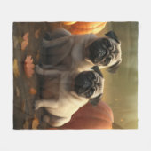 Mops Welpe Herbst Kürbis Fleecedecke (Vorderseite (Horizontal))