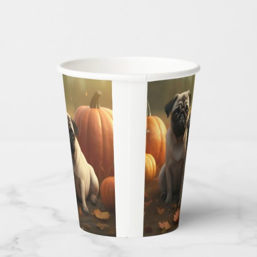 Mops Welpe Herbst Kürbis Pappbecher (Rechts)