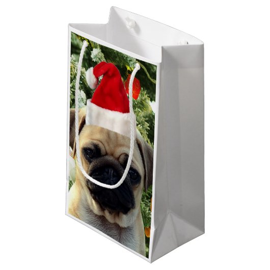 Mops Welpe Hund Weihnachtsbaum Ornamente Schneeman Kleine Geschenktüte (Vorderseite Schrägansicht)