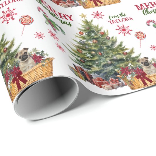 Mops Welpenkörbe unter dem Baum Geschenkpapier (Rolleneckpunkt)