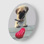 Mops wünscht Happy Valentine's Day Heart Uhr (Winkel)