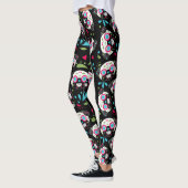 Mops-Zuckerschädel-Muster auf Schwarzem Leggings (Links)