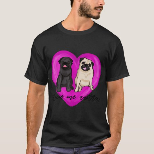 Möpse in einem Herzen T-Shirt (Vorderseite)