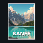 Moraine Lake at Banff National Park Canada Travel Postkarte<br><div class="desc">Inmitten der majestätischen kanadischen Felsen gelegen, ist der Banff National Park ein wahrer Hafen der Wildnis, in dem die hohen Berge, kristallklaren Seen und grüne Wälder eine Landschaft von unvergleichlicher Schönheit schaffen. Es wurde 1885 gegründet und zeichnet sich durch seine inspirierend Landschaft und die Vielfalt der Tierwelt als Kanadas ersten...</div>