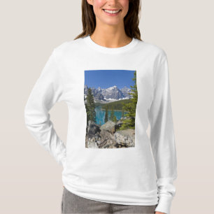 Moraine Lake, Canadian Rockies, Alberta, Kanada T-Shirt