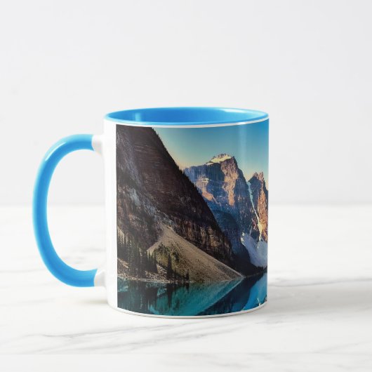 Moraine Lake, Kanada, Tasse (Links)