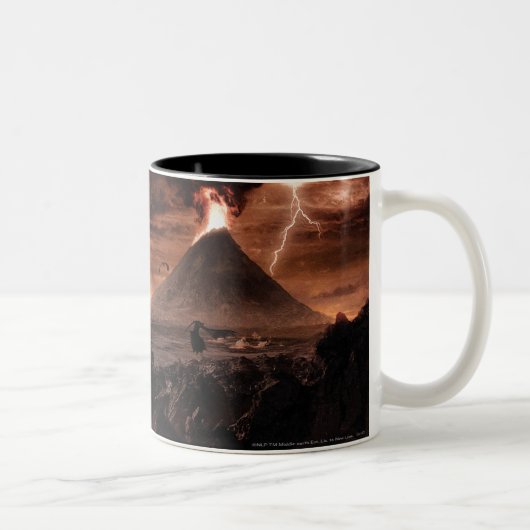 Mordor Lightning Storm Zweifarbige Tasse (Rechts)