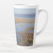 Morecambe Bay High Tide Latte Tasse (Rechts)