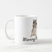 Morgen streichelt Kätzchen Kaffeetasse (Links)