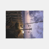 Morgendämmerung am Strand Fleecedecke (Vorderseite (Horizontal))