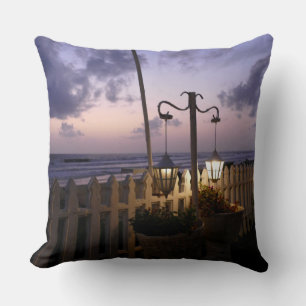 Morgendämmerung am Strand Kissen