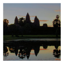 Morgendämmerung in Angkor Wat