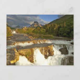 Morgenlicht begrüßt Swiftcurrent Falls in der Postkarte