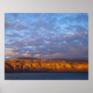 Morgenlicht grüßt die Sierra de la Giganta Poster