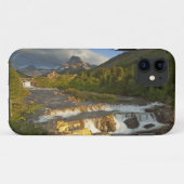 Morgenlicht grüßt Swiftcurrent Falls in Case-Mate iPhone Hülle (Rückseite (Horizontal))