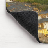 Morgenlicht grüßt Swiftcurrent Falls in Mousepad (Ecke)