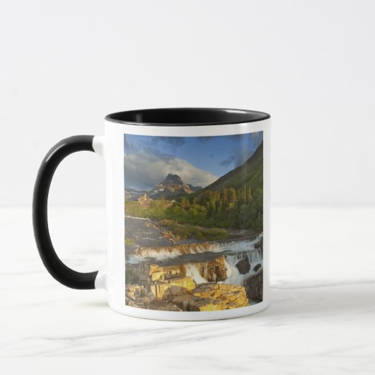 Morgenlicht grüßt Swiftcurrent Falls in Tasse (Links)