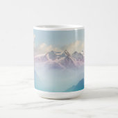 Morgennebel im Alpental Kaffeetasse (Mittel)