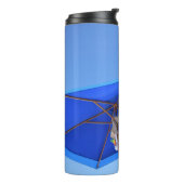 Morgens blauer und brauner Sonnenschirm Thermosbecher (Nach links gedreht)