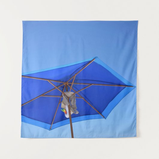 Morgens blauer und brauner Sonnenschirm Wandteppich (Vorderseite)