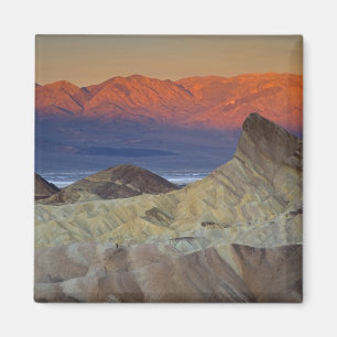 Morgens erstes Licht am Zabriskie Point und Magnet