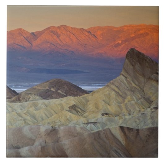Morgens erstes Licht auf Zabriskie Point und Fliese (Vorderseite)