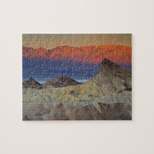 Morgens erstes Licht auf Zabriskie Point und Puzzle (Horizontal)