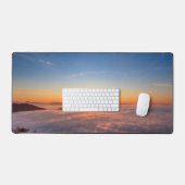 Morgens Höhepunkt über Wolken Schreibtischunterlage (Tastatur & Maus)