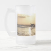 Morgensurfer Mattierte Glasbierbläser Tasse (Links)