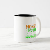Morgentrunk Zweifarbige Tasse (VorderseiteRechts)