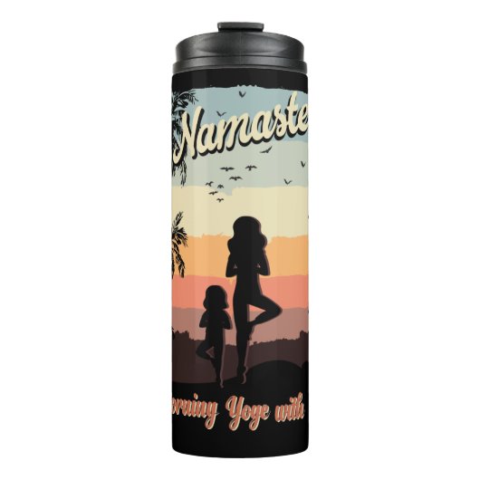 Morgenyoga mit Mum-Thermalwäscher Thermosbecher (Vorderseite)