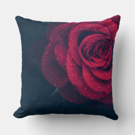 Morning Dew Rose Kissen