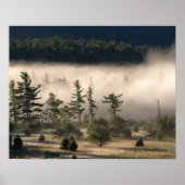 Morning Fog in den Adirondacks Poster (Vorne)