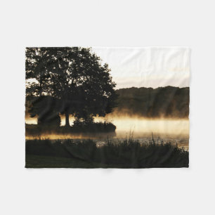 Morning Lake Scene fbcnm Fleecedecke