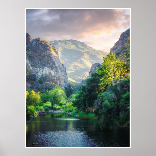 Morning Light Through the Canyon Poster (Vorne)