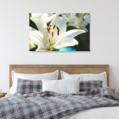 Morning Lily Leinwanddruck (Insitu (Schlafzimmer))