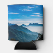 Morning Mountains Nebellandschaft Dosenkühler (Rückseite)