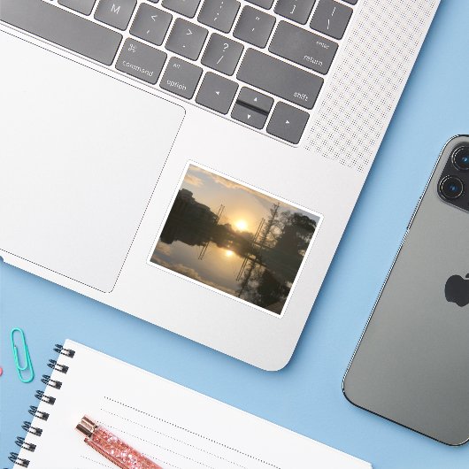 Morning Sunrise Aufkleber (Laptop mit iPhone)