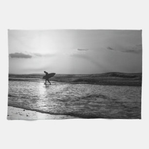 Morning Surfer Grauscale Geschirrtuch
