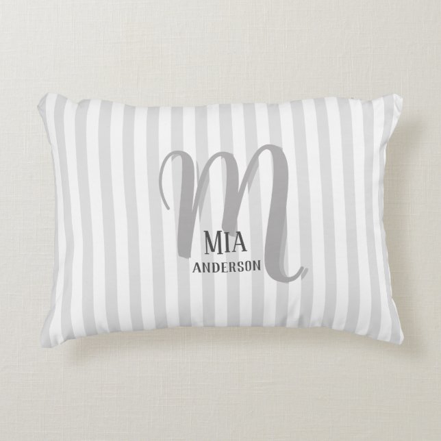 Morning Vibe Personalisiert Monogram Dekokissen (Vorderseite)