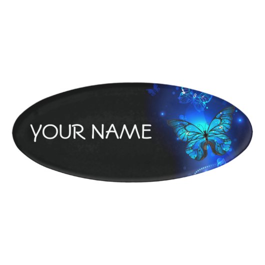 Morpho Butterfly im dunklen Hintergrund Namenschild (Vorderseite)