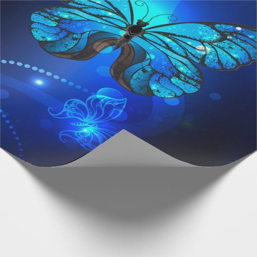 Morpho Butterfly in the Dark Background Geschenkpapier (Ecke)