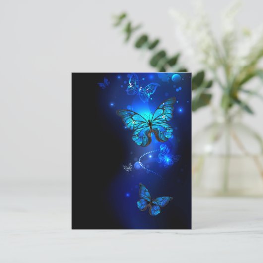 Morpho Butterfly in the Dark Background Hinweiskarte (Stehend Vorderseite)