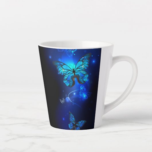 Morpho Butterfly in the Dark Background Milchtasse (Rechts)