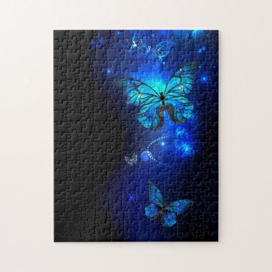 Morpho Butterfly in the Dark Background Puzzle (Vertikal)