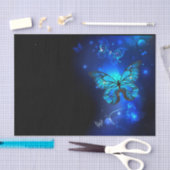 Morpho Butterfly in the Dark Background Seidenpapier (Handwerk)