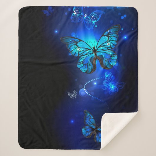 Morpho Butterfly in the Dark Background Sherpadecke (Vorderseite)