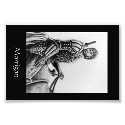 Morrigan Fotodruck (Vorne)