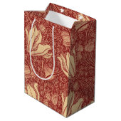 Morris Inspiriert Lily Blume Botanical Red Textile Mittlere Geschenktüte (Rückseite Schrägansicht)