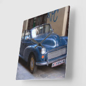 Morris Minor Convertible Tourist Quadratische Wanduhr (Winkel)
